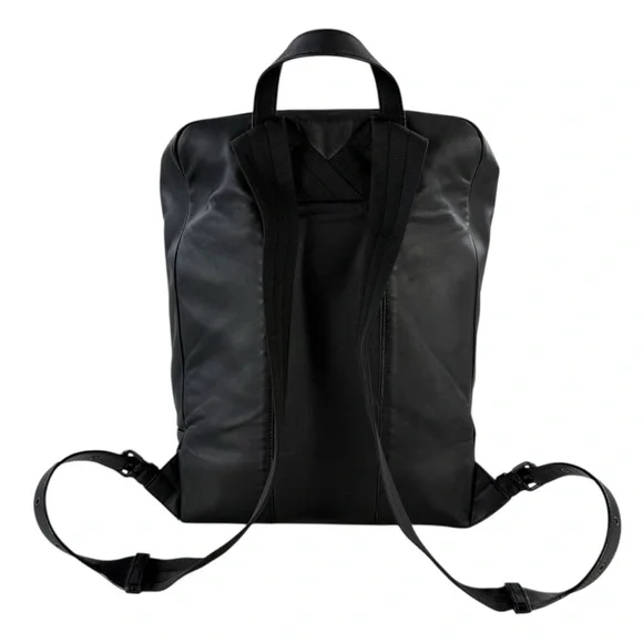 Bottega Veneta Intrecciato Leather Backpack - Picture 3 of 13